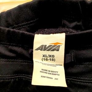 Avis athletic shorts